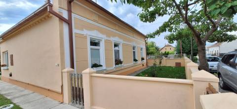  PREDAJ: Rodinný dom s pozemkom 2 317 m2 - Brestovec, okr. KN