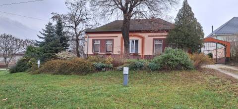  PREDAJ: Rodinný dom s pozemkom - BÚČ, EXKLUZÍVNE !