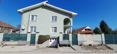  PREDAJ: Rodinný dom s pozemkom 711 m2 - KĽÚČOVEC, okr. DS